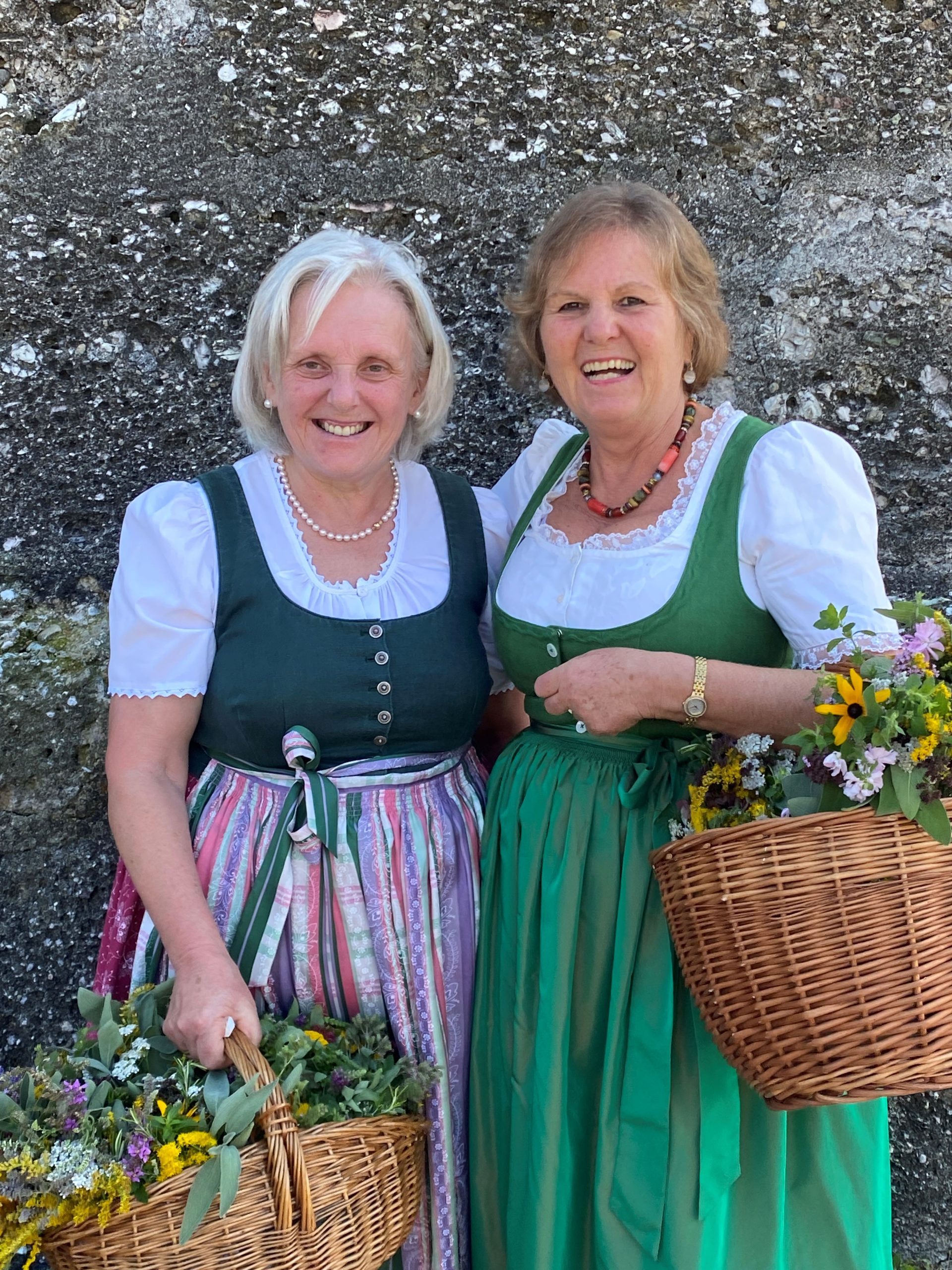 KraeuterweiheAnthering-scaled